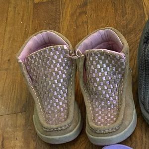 Girls blazin rocks (like twisted x) light up